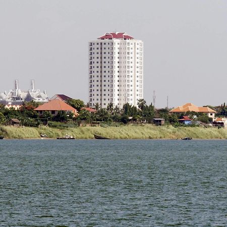 Mekong View Tower Hotel Phnom Penh Exterior photo